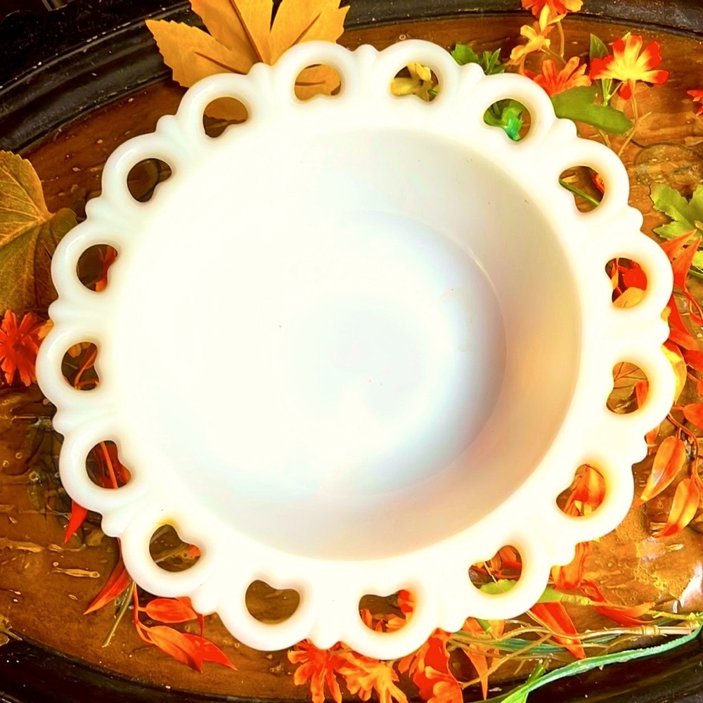 Old Colony Serving Bowl..
